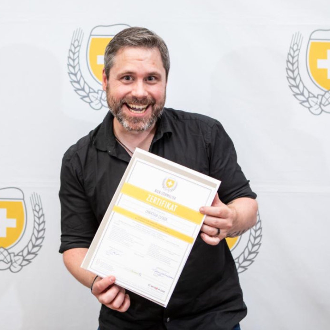 Beer Sommelier: Hopfnung.ch congratulates Chris Lusser on his certificate - Beer Sommelier: Hopfnung.ch congratulates Chris Lusser on his certificate